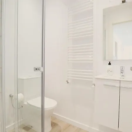 Notel Club - Cerca Del Sardinero